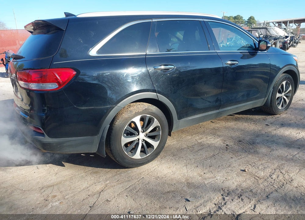 2017 KIA SORENTO 3.3L EX VIN: 5XYPH4A57HG277131
