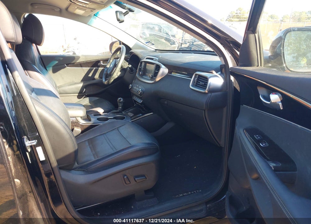 2017 KIA SORENTO 3.3L EX VIN: 5XYPH4A57HG277131