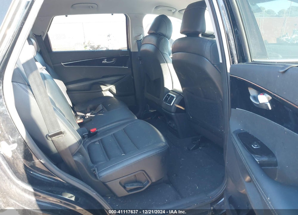 2017 KIA SORENTO 3.3L EX VIN: 5XYPH4A57HG277131