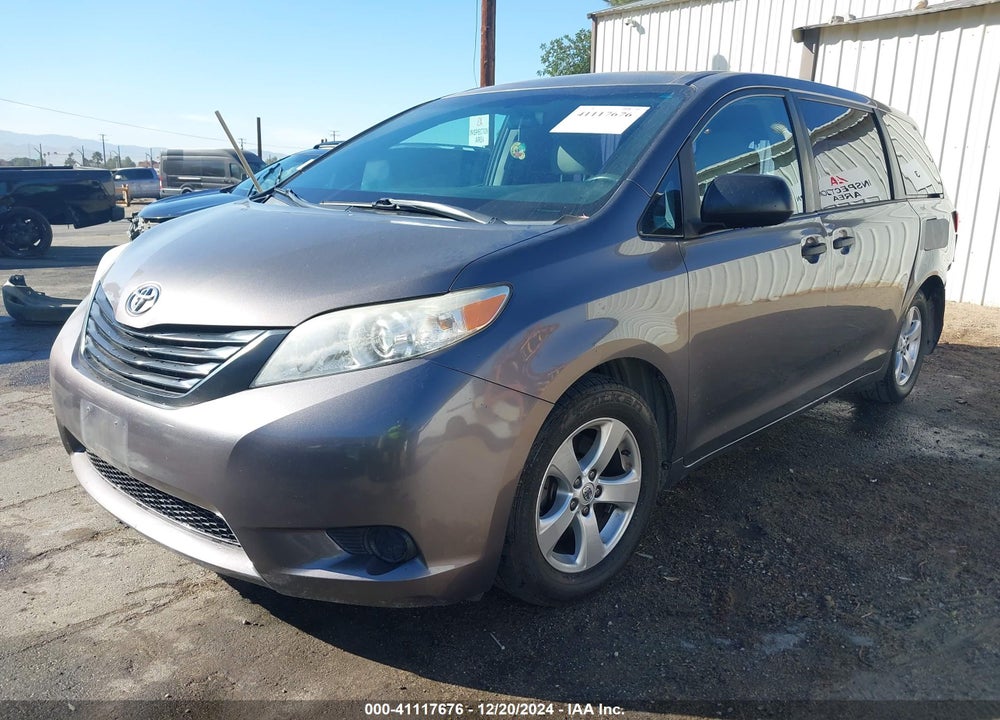2015 TOYOTA SIENNA L 7 PASSENGER VIN: 5TDZK3DC8FS651261
