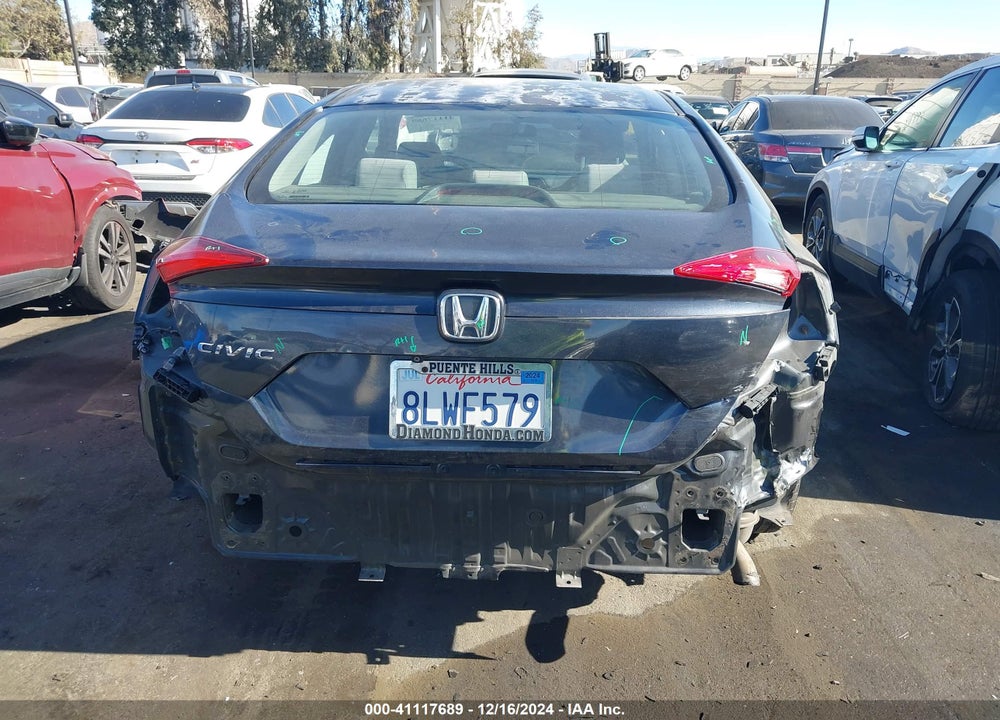 2019 HONDA CIVIC LX VIN: 2HGFC2F60KH555927