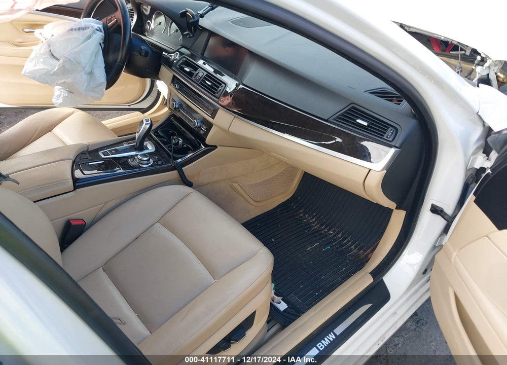 2013 BMW 535 VIN: WBAFR7C55DC828434