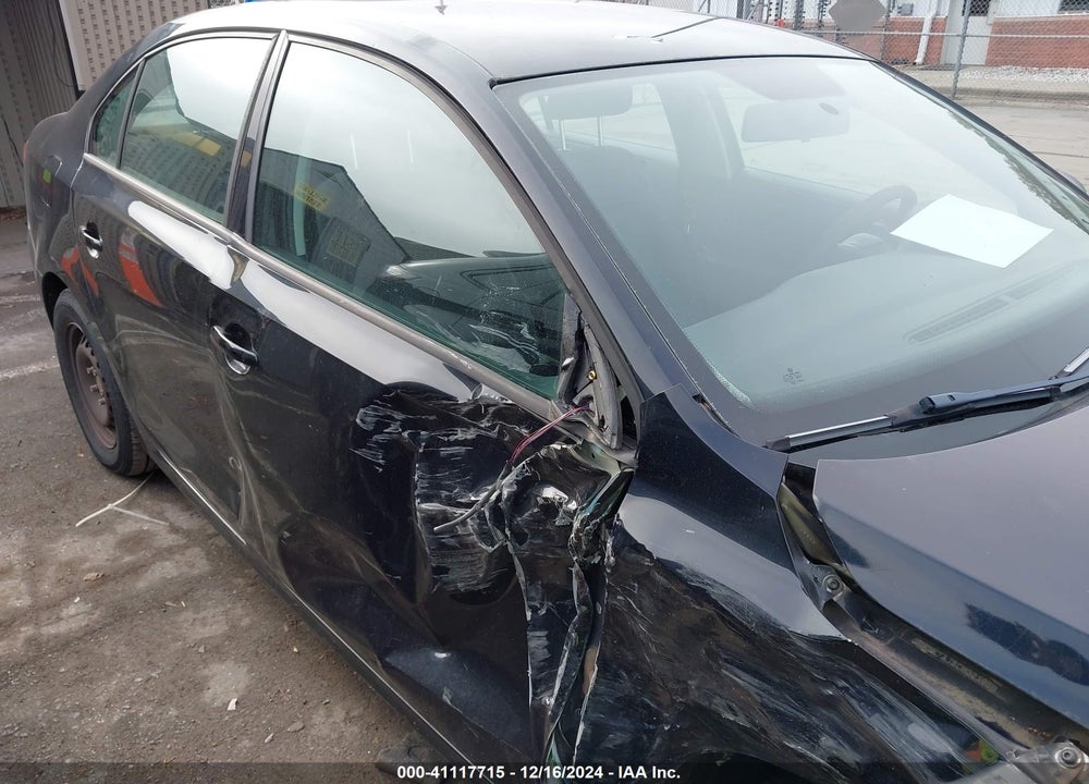 2012 VOLKSWAGEN JETTA 2.0L S VIN: 3VW2K7AJ8CM321950