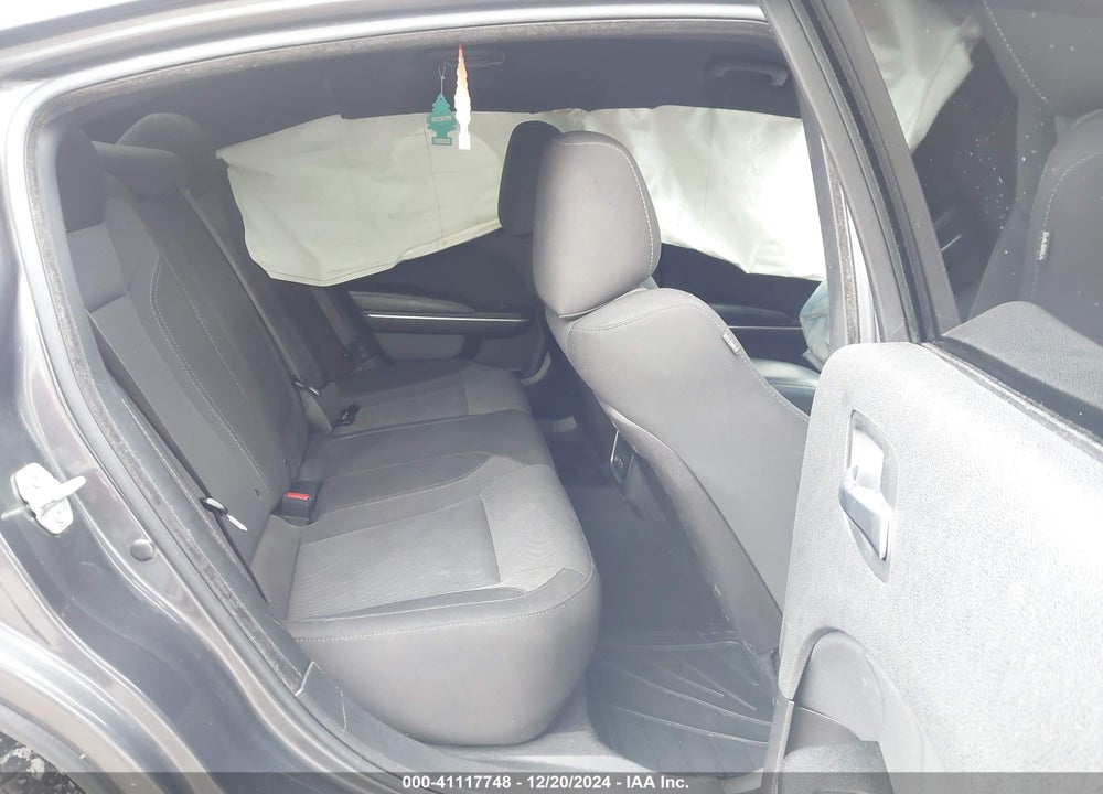2019 DODGE CHARGER VIN: 2C3CDXBG4KH640915