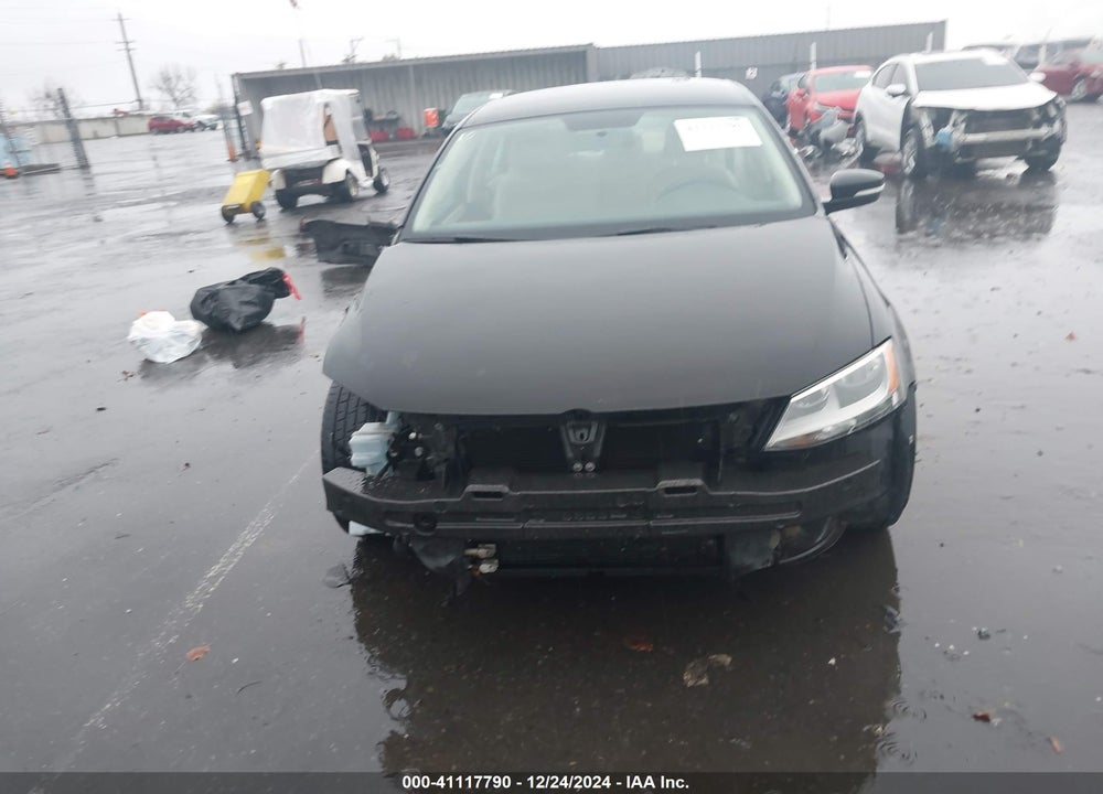 2011 VOLKSWAGEN JETTA 2.5L SE VIN: 3VWDZ7AJ0BM341600