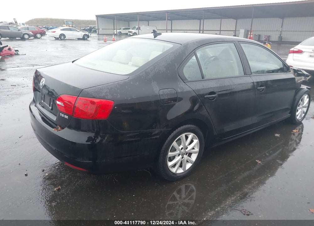 2011 VOLKSWAGEN JETTA 2.5L SE VIN: 3VWDZ7AJ0BM341600