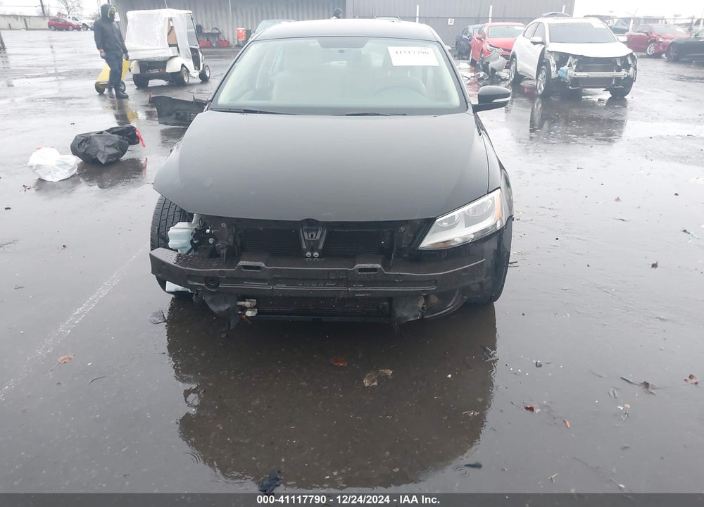 2011 VOLKSWAGEN JETTA 2.5L SE VIN: 3VWDZ7AJ0BM341600