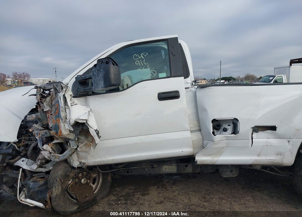 2019 FORD F-350 XL VIN: 1FTBF3A66KEE44355