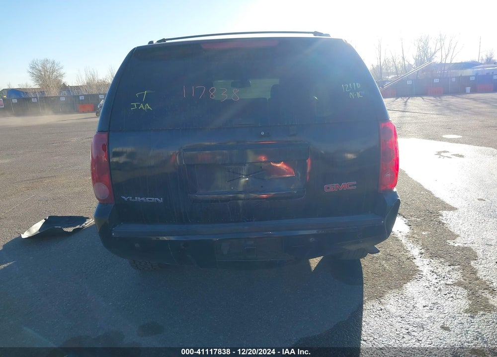 2014 GMC YUKON SLT VIN: 1GKS2CE03ER196133