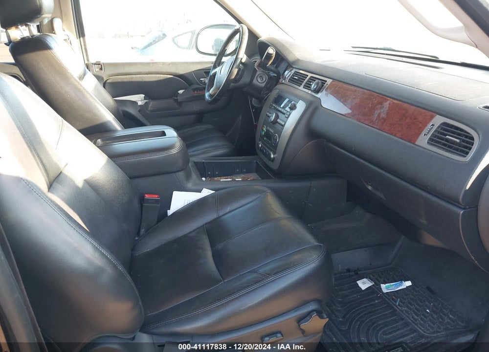 2014 GMC YUKON SLT VIN: 1GKS2CE03ER196133
