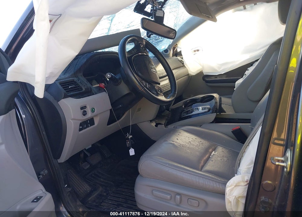 2017 HONDA PILOT TOURING VIN: 5FNYF6H92HB046966