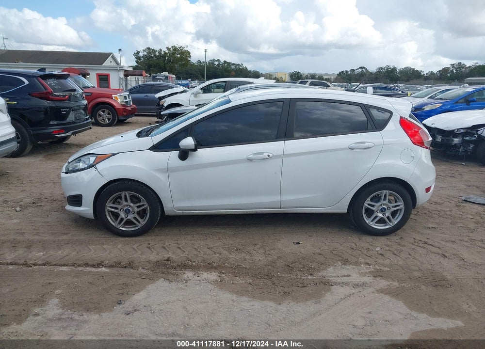2019 FORD FIESTA SE VIN: 3FADP4EJ9KM113330