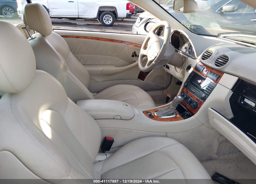2005 MERCEDES-BENZ CLK 320 VIN: WDBTK65J15F165103