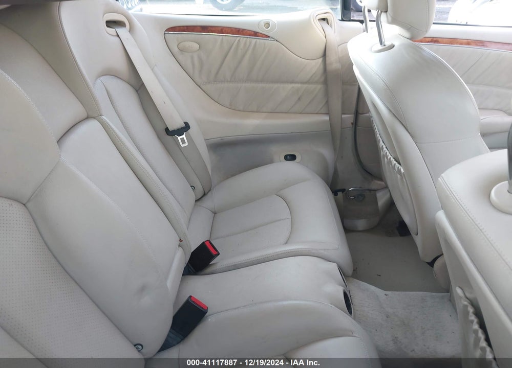 2005 MERCEDES-BENZ CLK 320 VIN: WDBTK65J15F165103