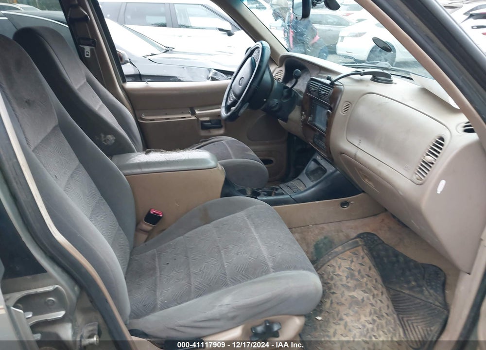 2000 MERCURY MOUNTAINEER VIN: 4M2ZU86P6YUJ06966