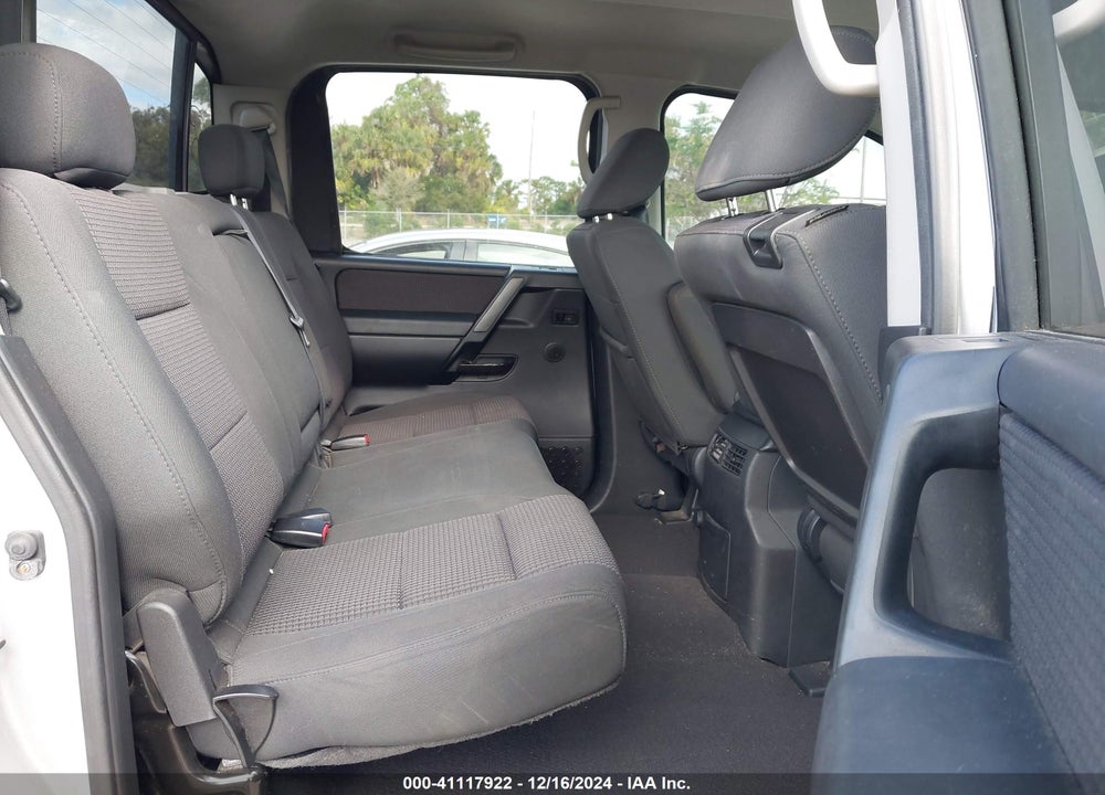 2010 NISSAN TITAN SE VIN: 1N6AA0EC5AN325068