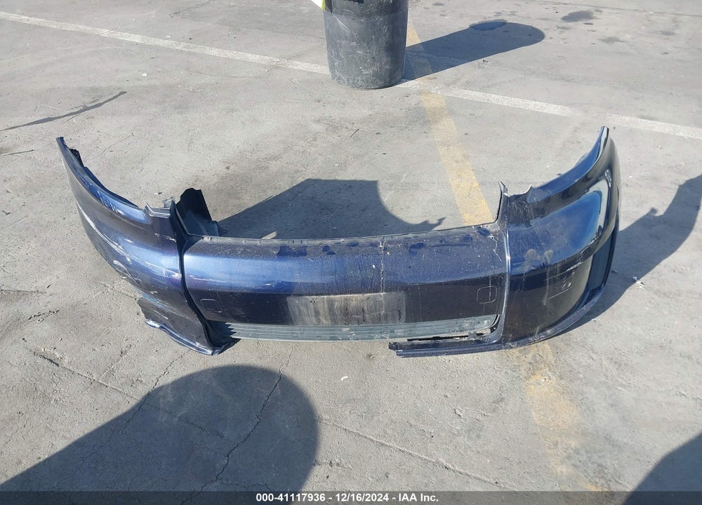 2008 SCION XB VIN: JTLKE50E581048851