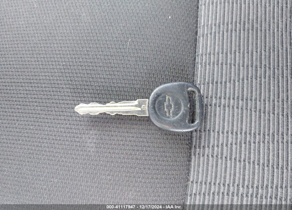 2015 CHEVROLET TRAVERSE 1LT VIN: 1GNKRGKD5FJ220199