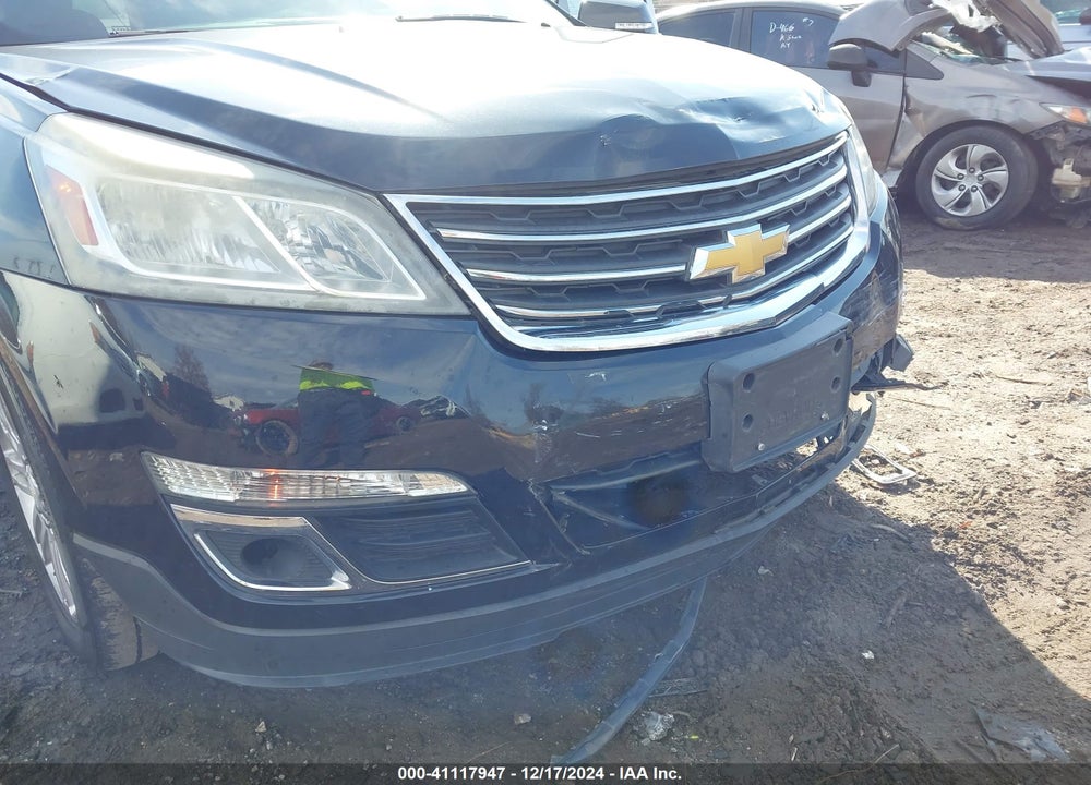 2015 CHEVROLET TRAVERSE 1LT VIN: 1GNKRGKD5FJ220199
