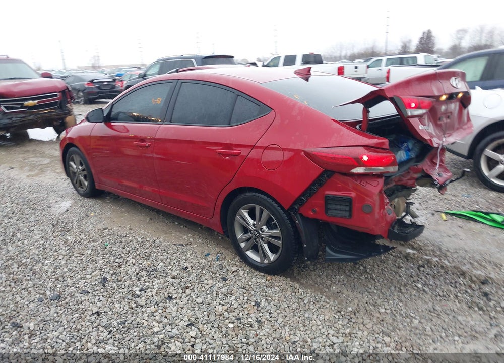2017 HYUNDAI ELANTRA SE VIN: KMHD84LFXHU370485