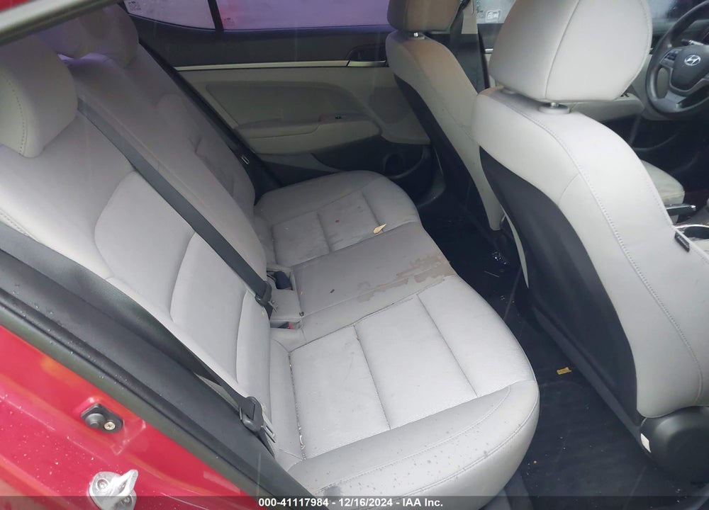 2017 HYUNDAI ELANTRA SE VIN: KMHD84LFXHU370485