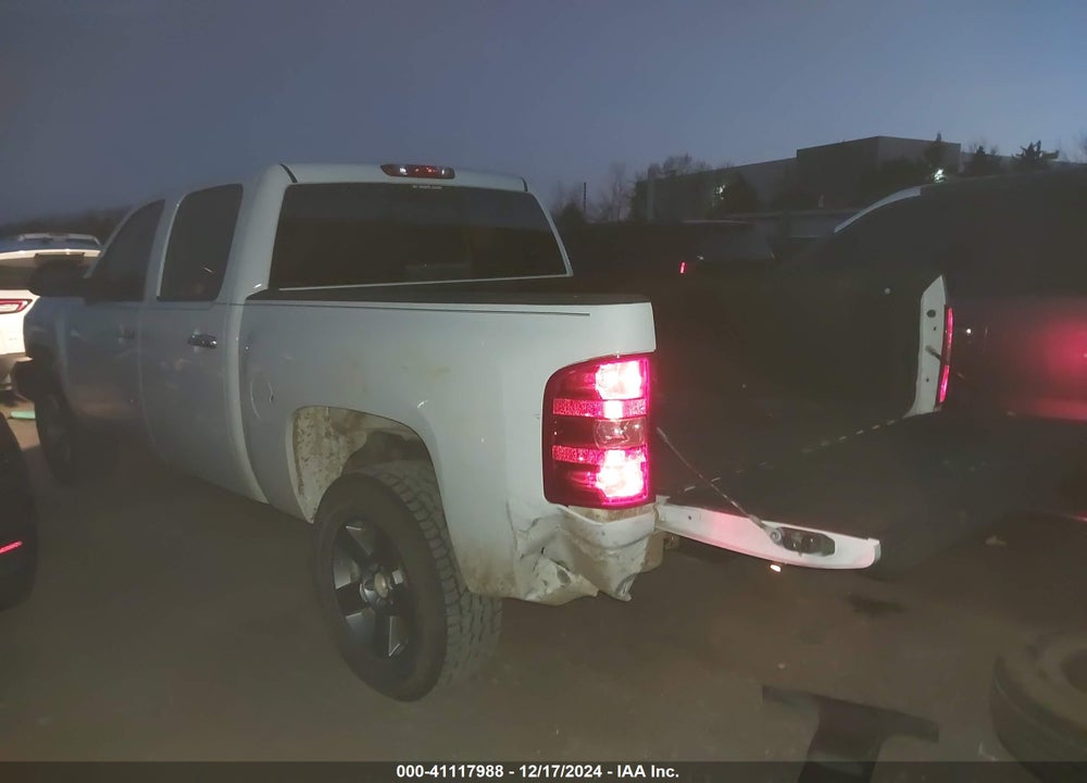 2013 CHEVROLET SILVERADO 1500 VIN: 3GCPKSE77DG249424