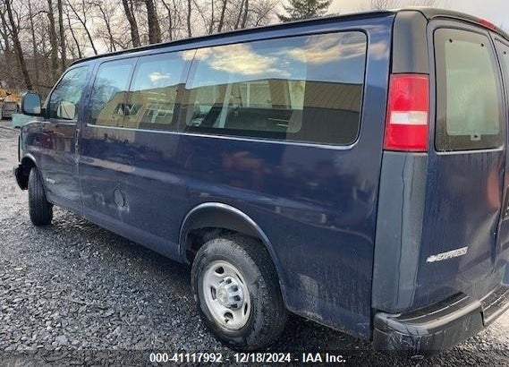 2003 CHEVROLET EXPRESS VIN: 1GAGG25U231210933