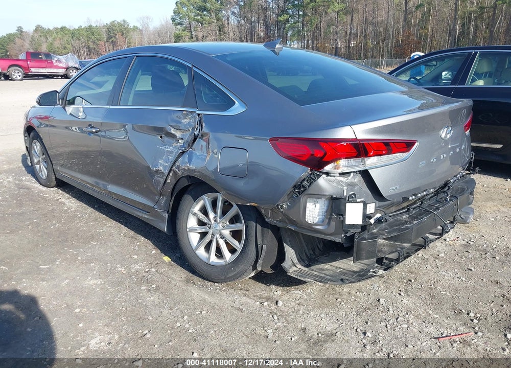 2019 HYUNDAI SONATA VIN: 5NPE24AF5KH739171