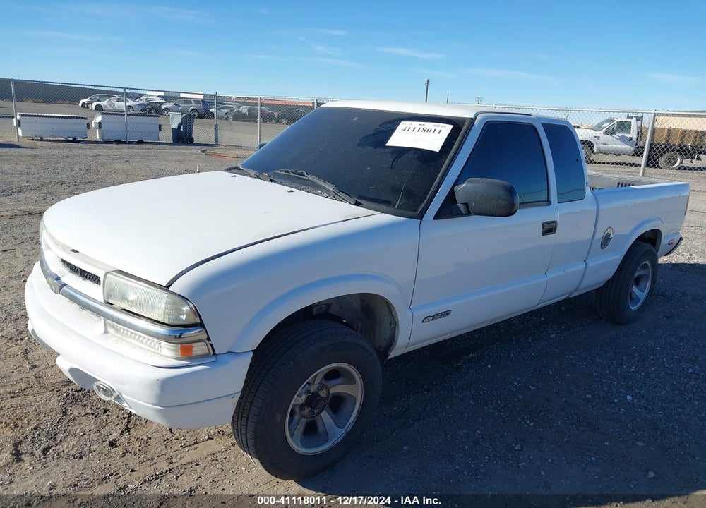 2003 CHEVROLET S-10 LS VIN: 1GCCS19X338110074