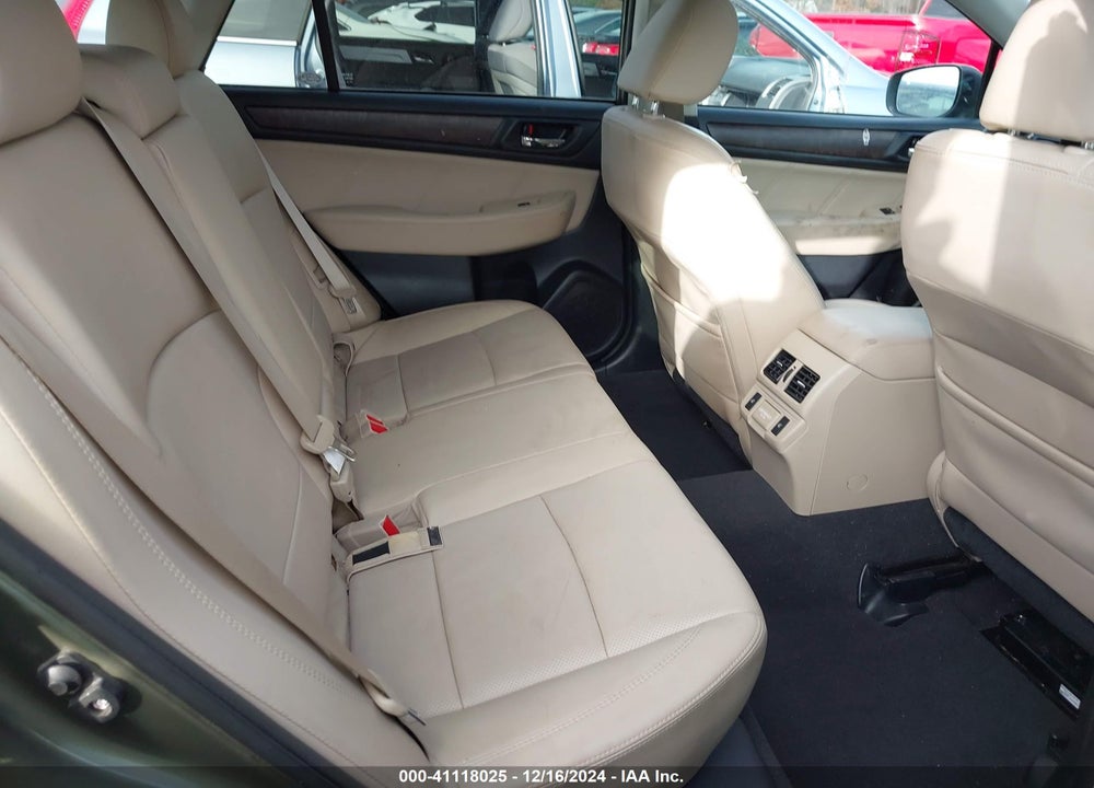 2018 SUBARU OUTBACK 2.5I LIMITED VIN: 4S4BSANC9J3225475