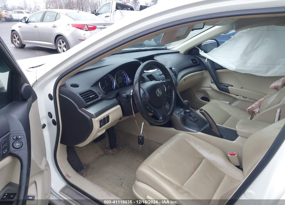2010 ACURA TSX 2.4/2.4 (A5) VIN: JH4CU2F68AC031651