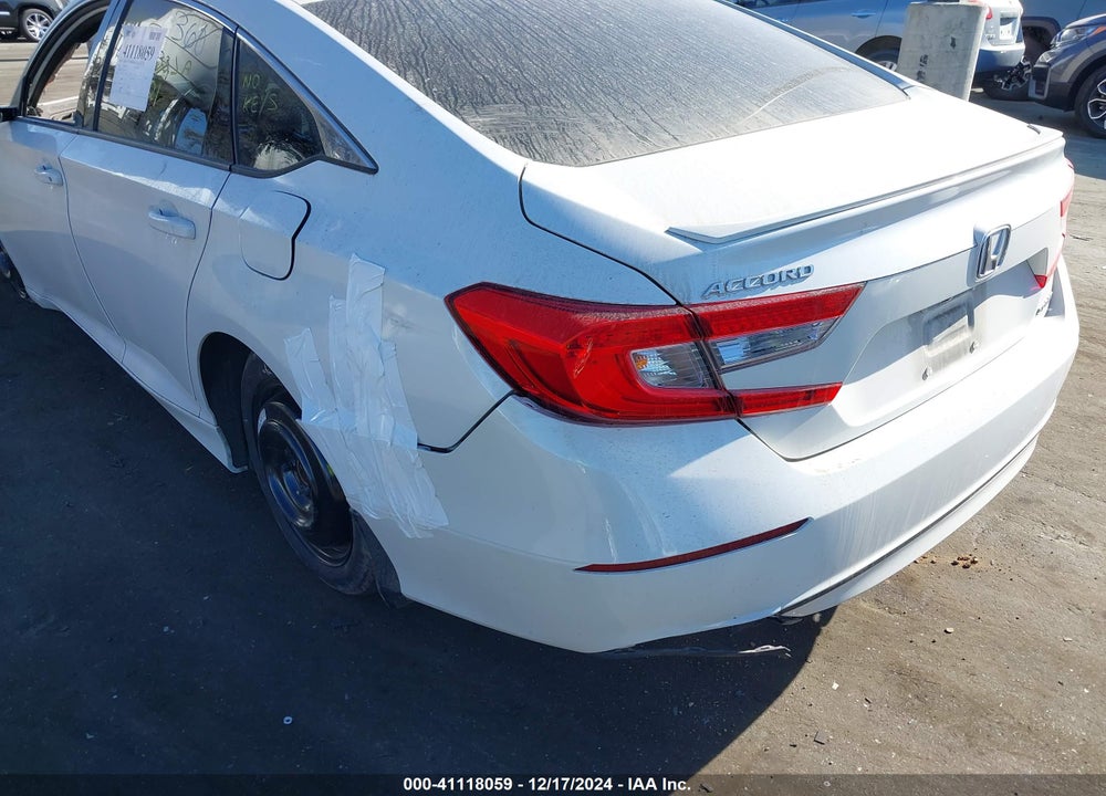 2018 HONDA ACCORD SPORT VIN: 1HGCV1F33JA195921