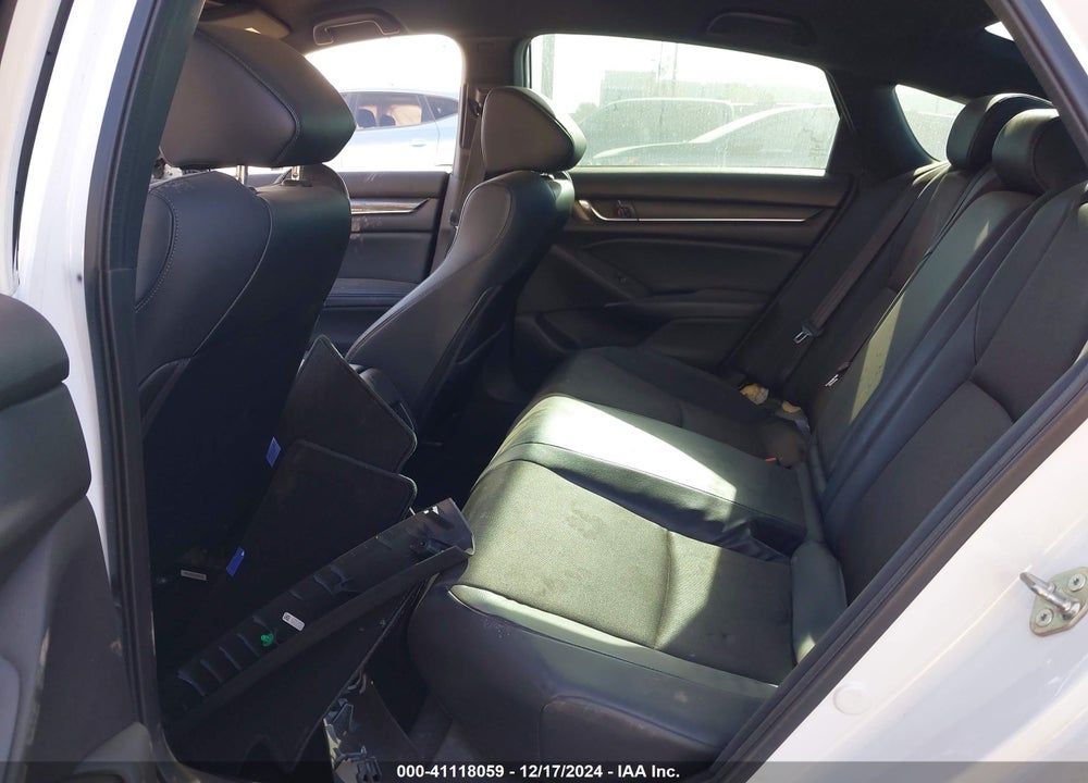 2018 HONDA ACCORD SPORT VIN: 1HGCV1F33JA195921