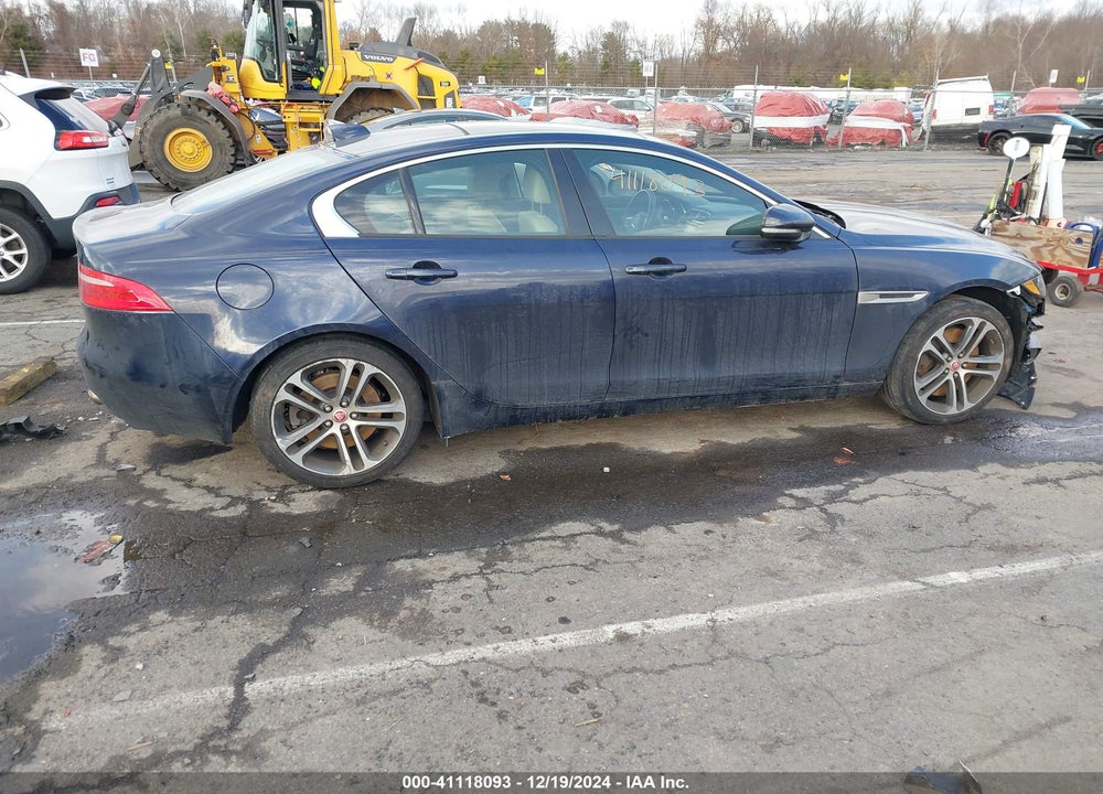 2017 JAGUAR XE 35T PREMIUM VIN: SAJAJ4BV8HA970350