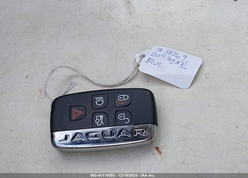 2017 JAGUAR XE 35T PREMIUM VIN: SAJAJ4BV8HA970350