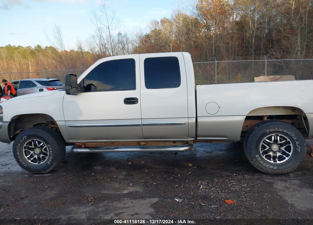 2003 GMC SIERRA 1500 SLT VIN: 2GTEK19T831267012