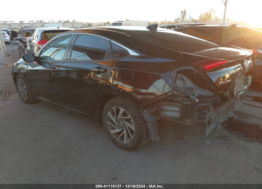 2018 HONDA CIVIC EX VIN: 2HGFC2F7XJH590868