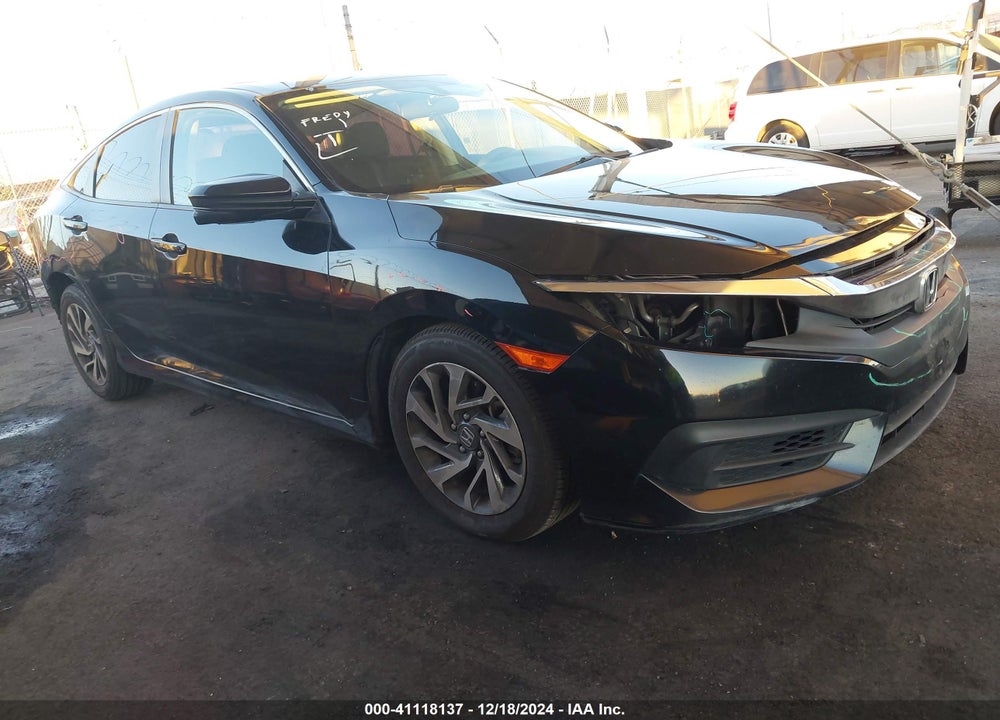 2018 HONDA CIVIC EX VIN: 2HGFC2F7XJH590868