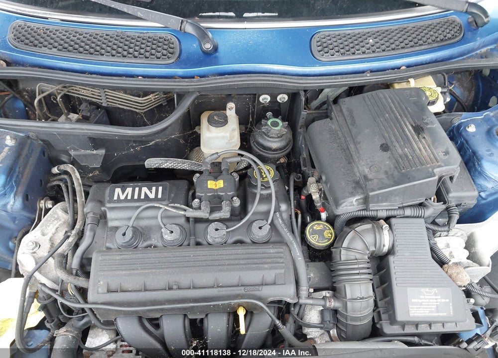 2006 MINI COOPER VIN: WMWRC335X6TK65049