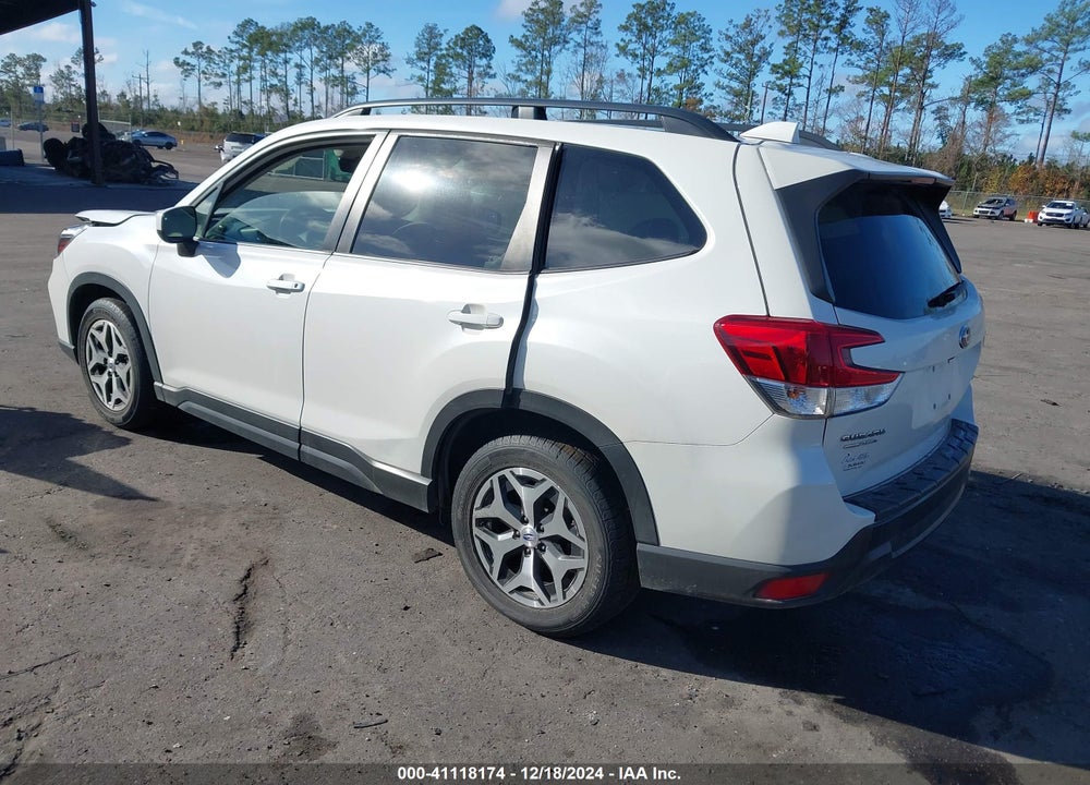 2021 SUBARU FORESTER PREMIUM VIN: JF2SKAJC7MH423040