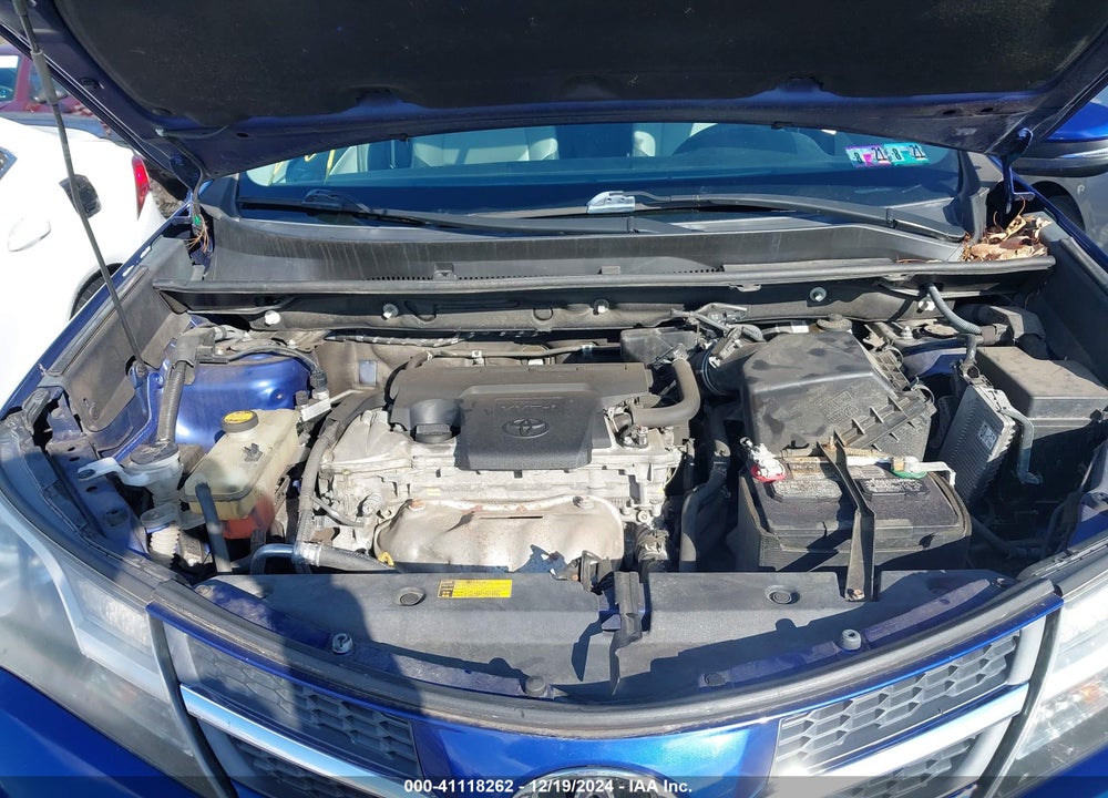 2014 TOYOTA RAV4 XLE VIN: 2T3RFREV8EW194875