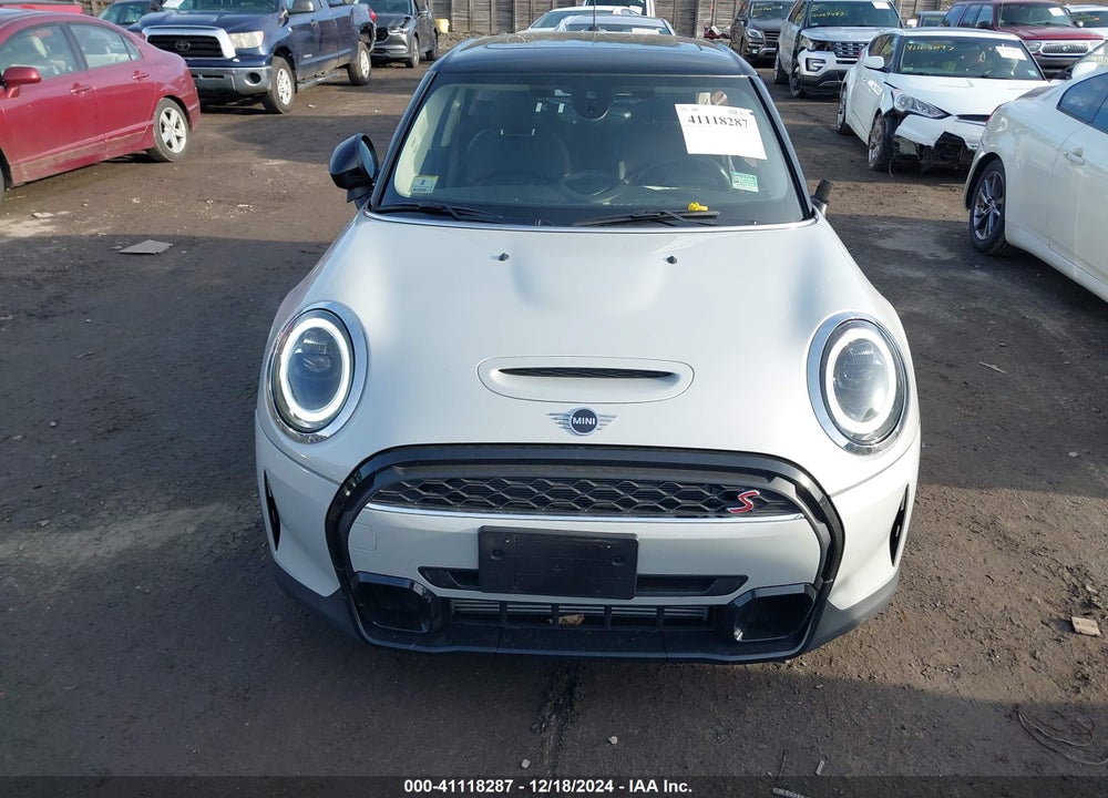 2023 MINI HARDTOP VIN: WMW53DK0XP2T48529