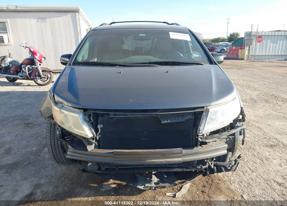 2011 HONDA ODYSSEY EX-L VIN: 5FNRL5H65BB102516