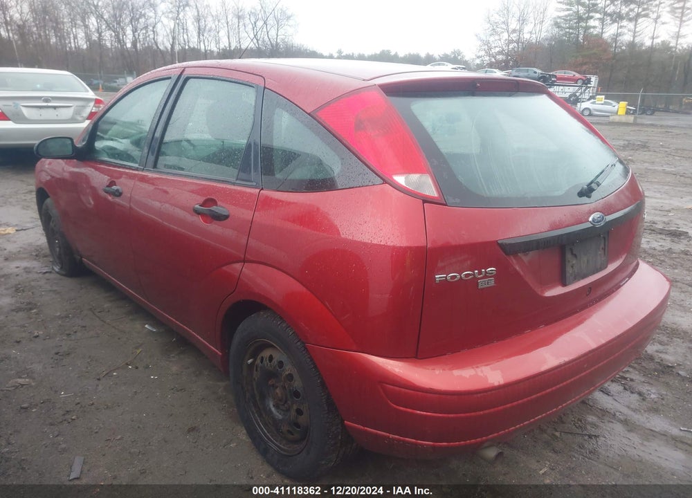 2005 FORD FOCUS ZX5 VIN: 3FAHP37NX5R128325