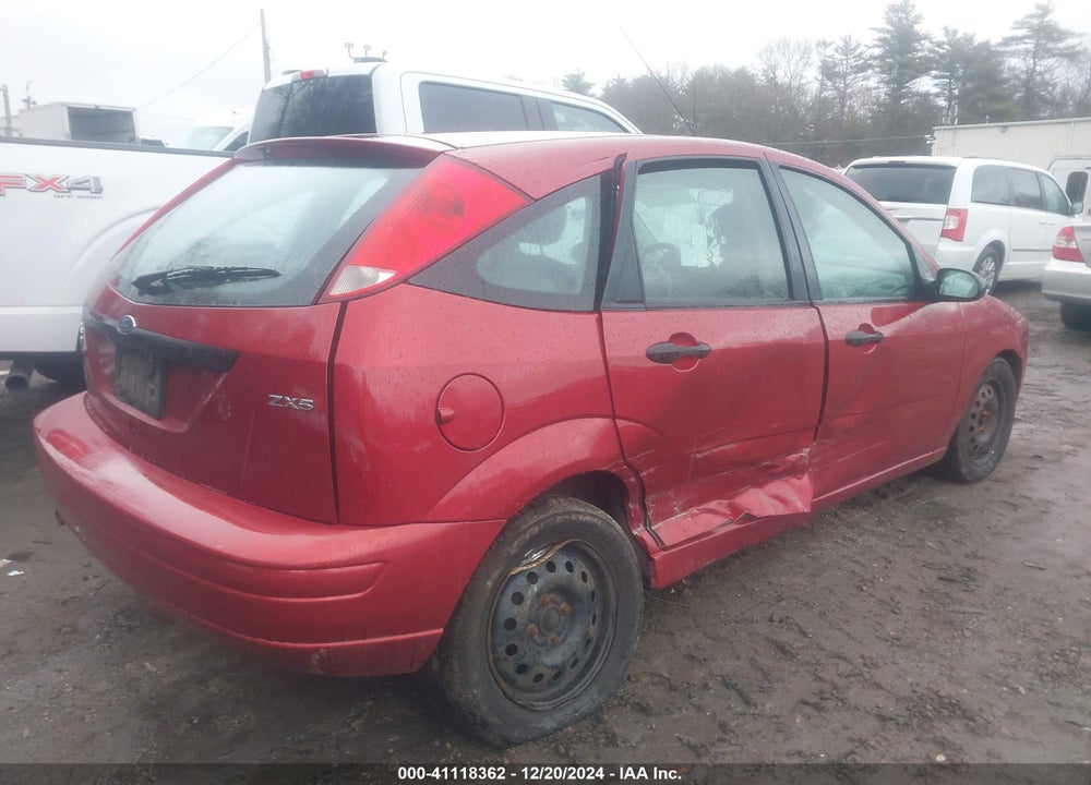 2005 FORD FOCUS ZX5 VIN: 3FAHP37NX5R128325