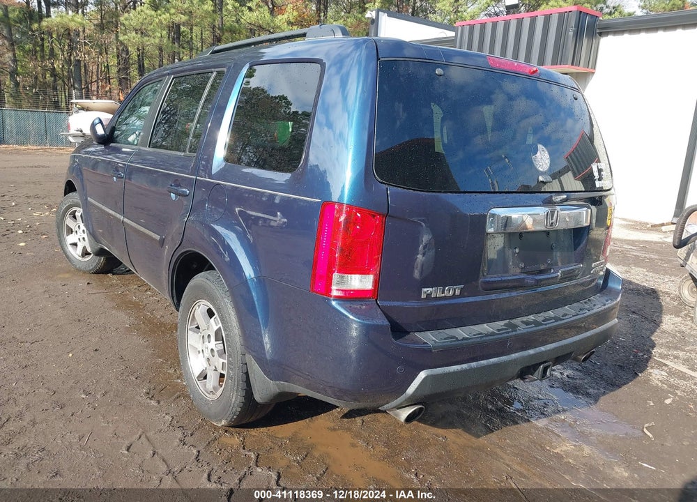 2010 HONDA PILOT TOURING VIN: 5FNYF4H96AB002608