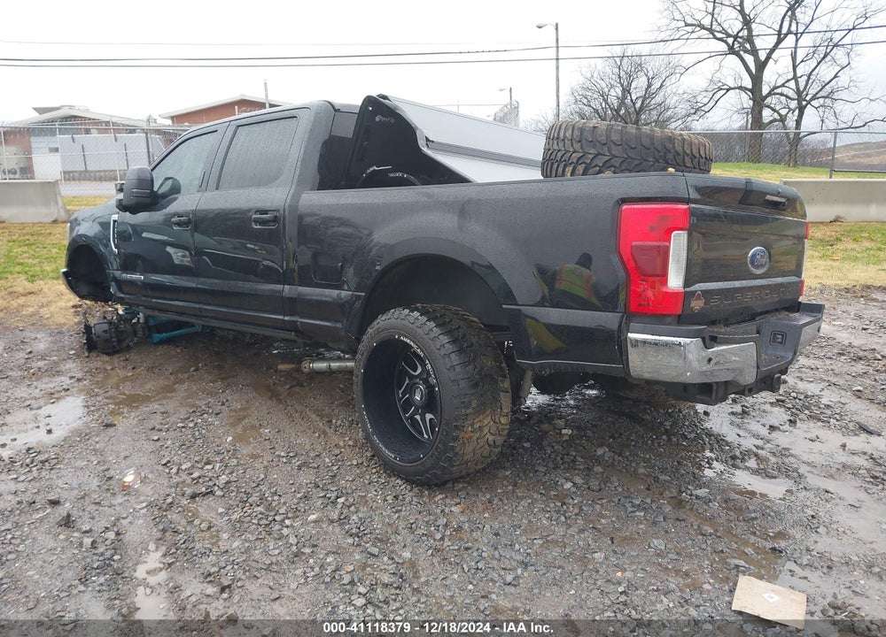 2019 FORD F-250 LARIAT VIN: 1FT7W2BT6KED09851