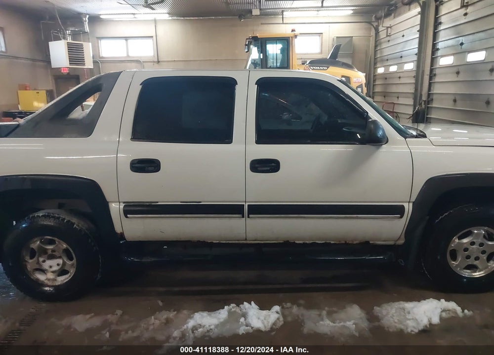 2004 CHEVROLET AVALANCHE 1500 VIN: 3GNEK12T04G195264