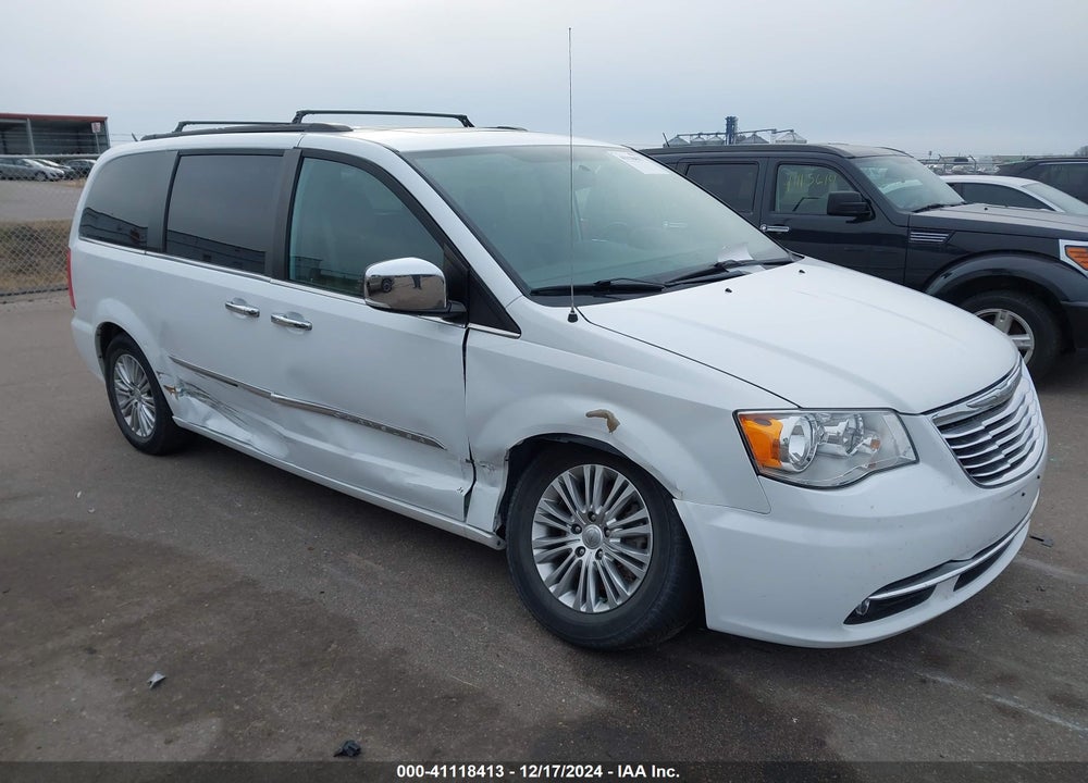 2016 CHRYSLER TOWN & COUNTRY TOURING-L ANNIVERSARY EDITION VIN: 2C4RC1CGXGR302974