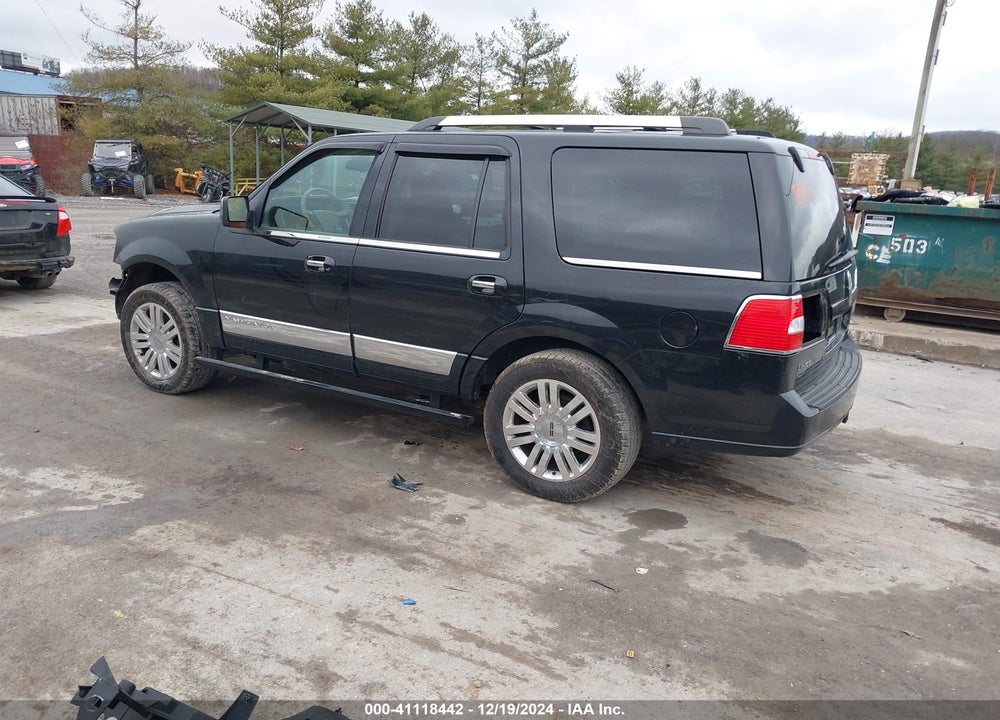 2011 LINCOLN NAVIGATOR VIN: 5LMJJ2J50BEJ05174